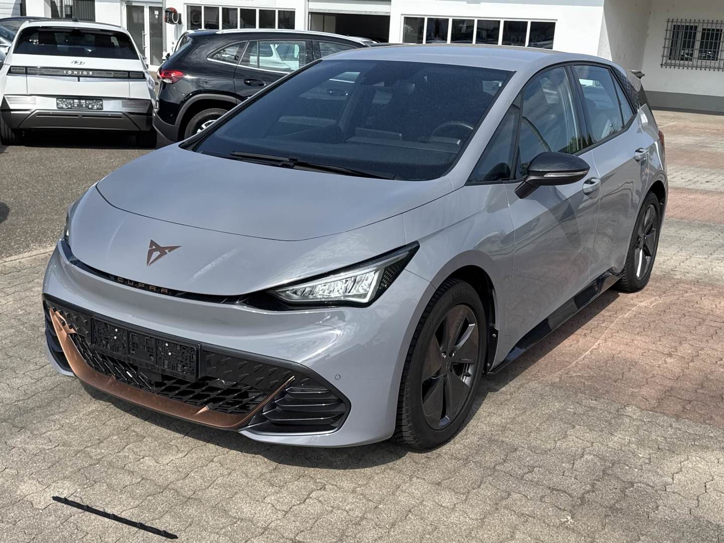 Seat Born