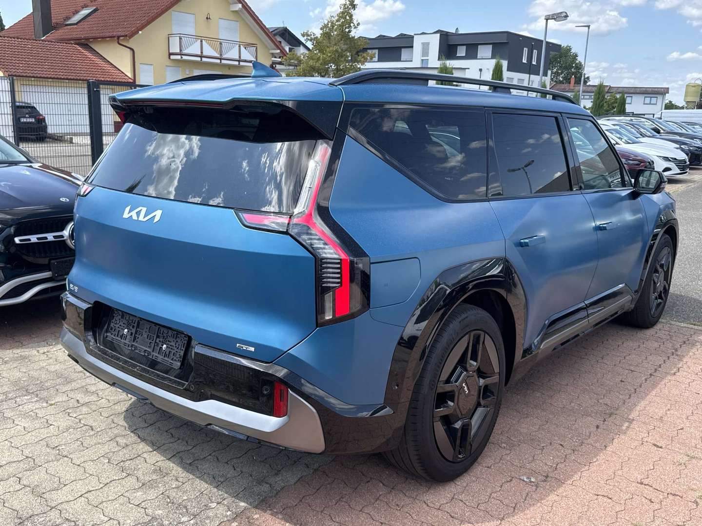 Kia EV9 GT-Line photo