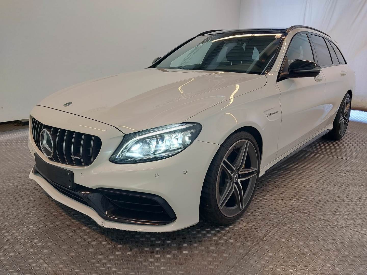 Mercedes-Benz C 63 AMG T 9G-TRONIC