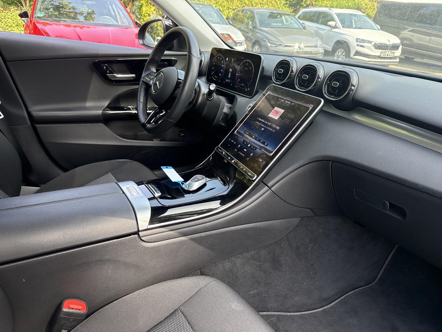 Mercedes-Benz C 220 d T 9G-Tronic photo