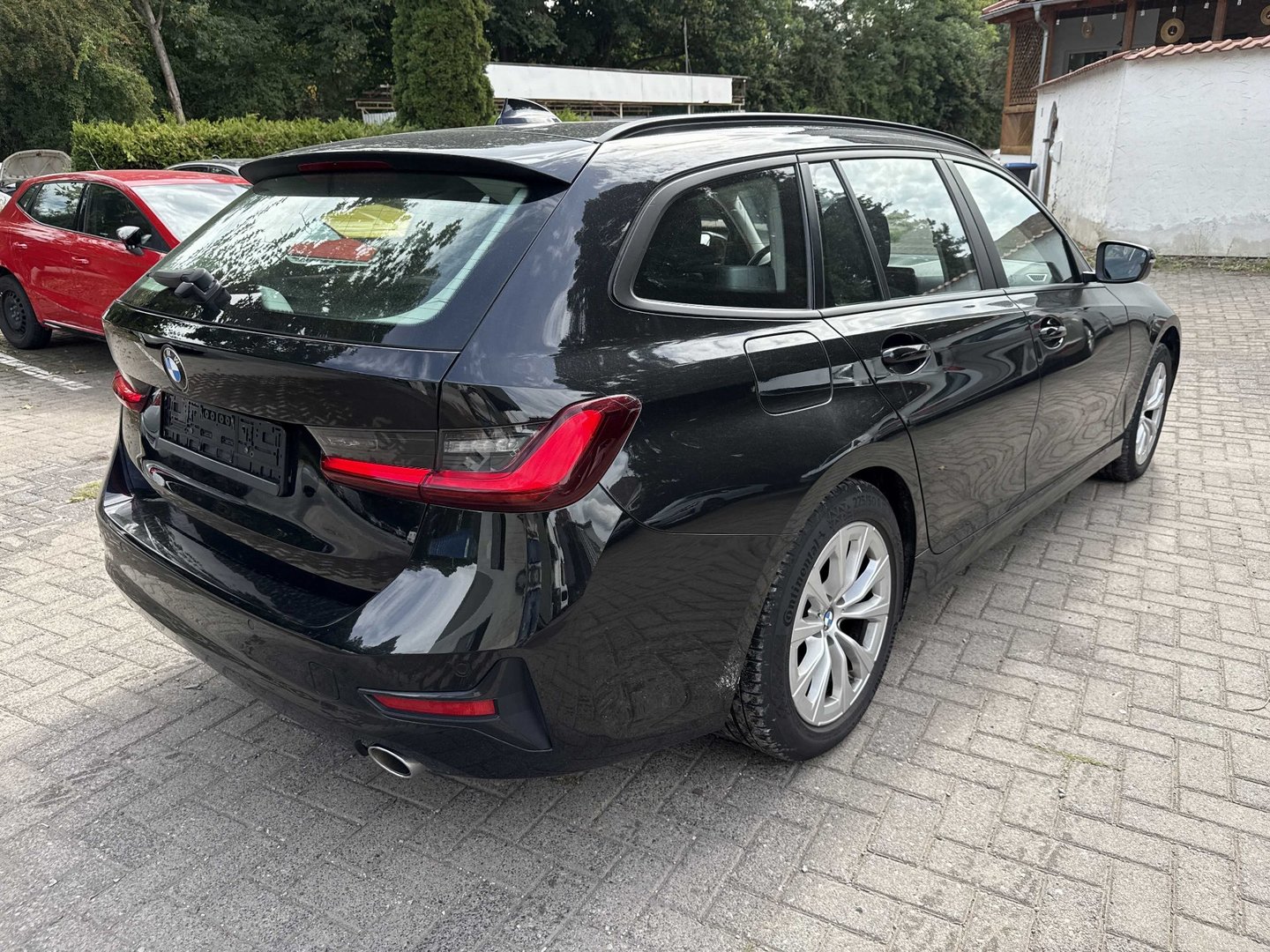 BMW 318d Touring Steptronic photo
