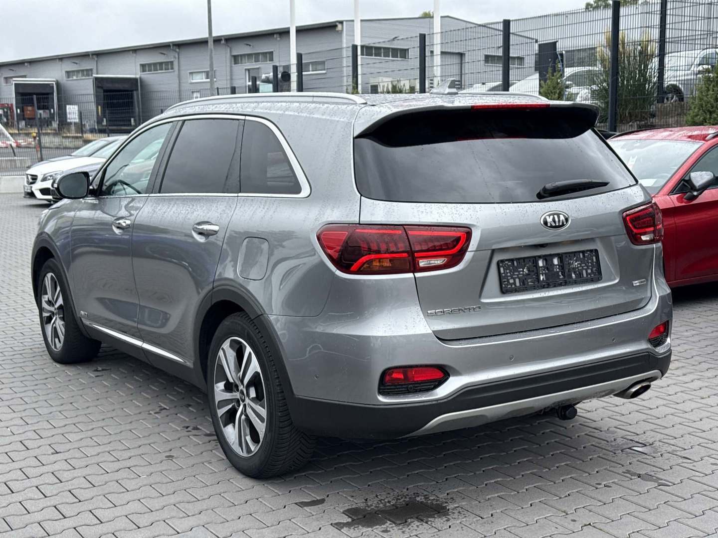 Kia Sorento 2,2 CRDi 4WD DCT Platinum Edition photo