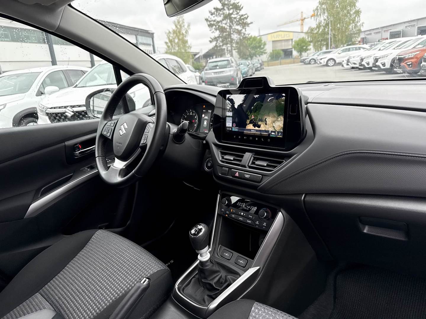 Suzuki S-Cross 1,4 Comfort photo