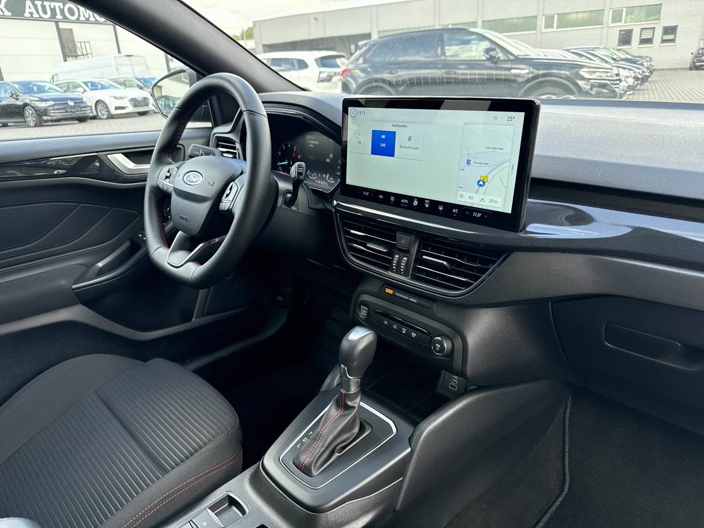 Ford Focus Turnier 1,0 EcoBoost Automatik ST-Line photo