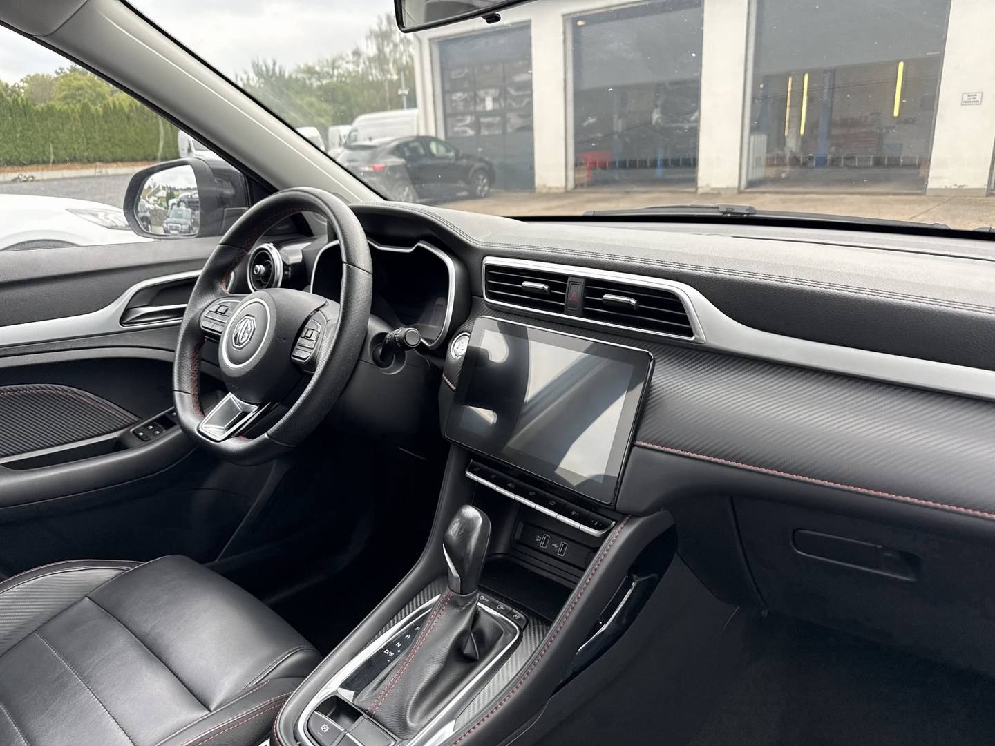 MG ZS 1,0 T-GDI Automatik Luxury photo