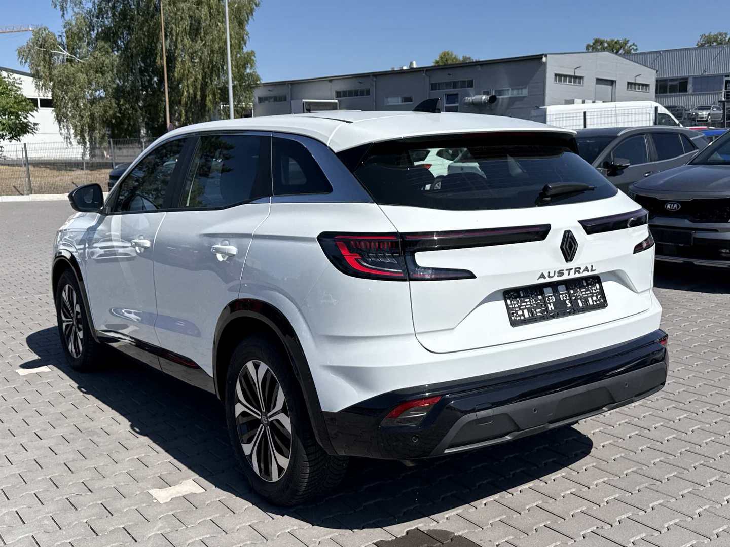 Renault Austral 1,3 TCE CVT Evolution photo