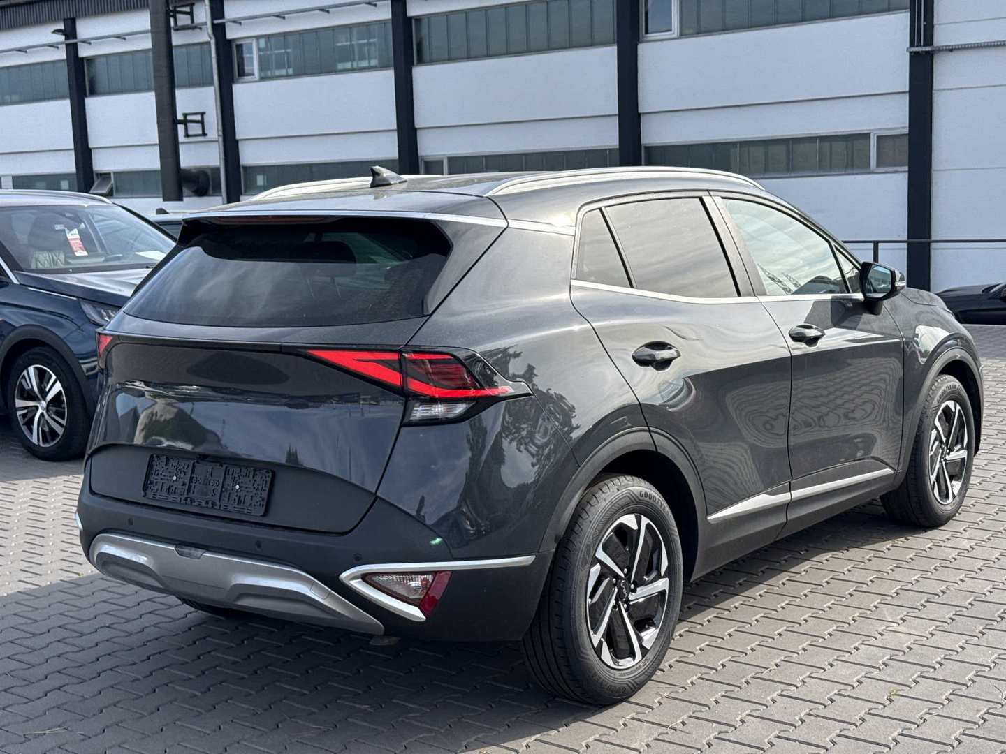 Kia Sportage 1,6 T-GDI 4WD DCT Vision photo