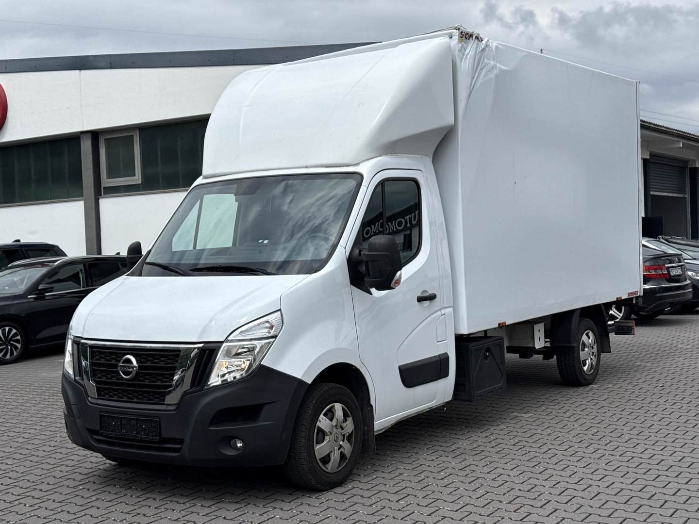 Nissan Interstar L3 2,3 dCi N-Connecta Koffer (Sommer) mit LBW