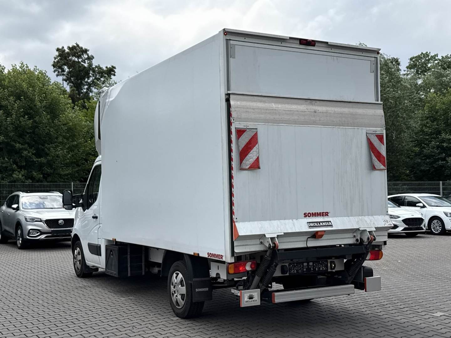 Nissan Interstar L3 2,3 dCi N-Connecta Koffer (Sommer) mit LBW photo