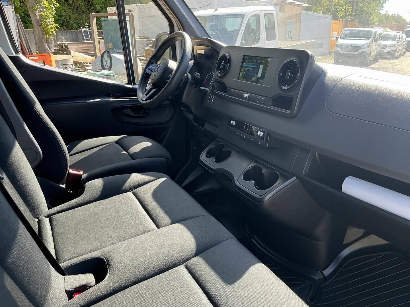Mercedes-Benz Sprinter 319 CDI V6 Tiefkühler 7G tronic + photo