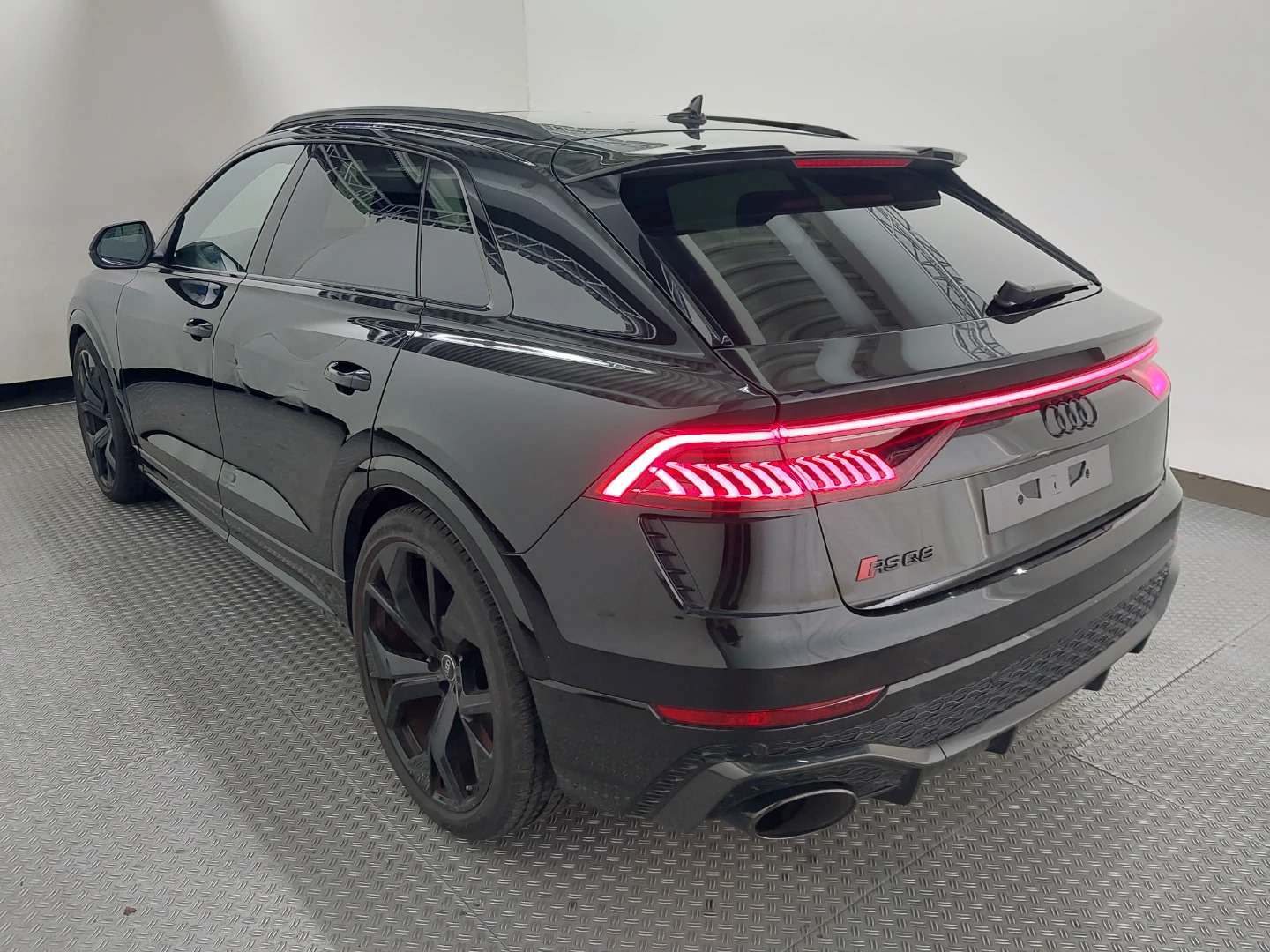 Audi RS Q8 4,0 TFSI quattro tiptronic photo
