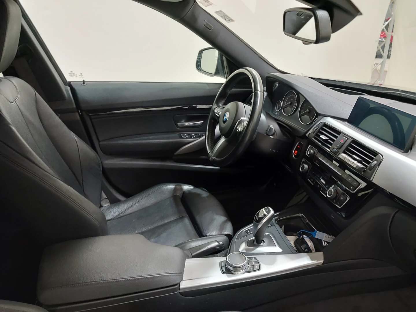 BMW 320d xDrive Gran Turismo Sport-Automatic M Sport photo