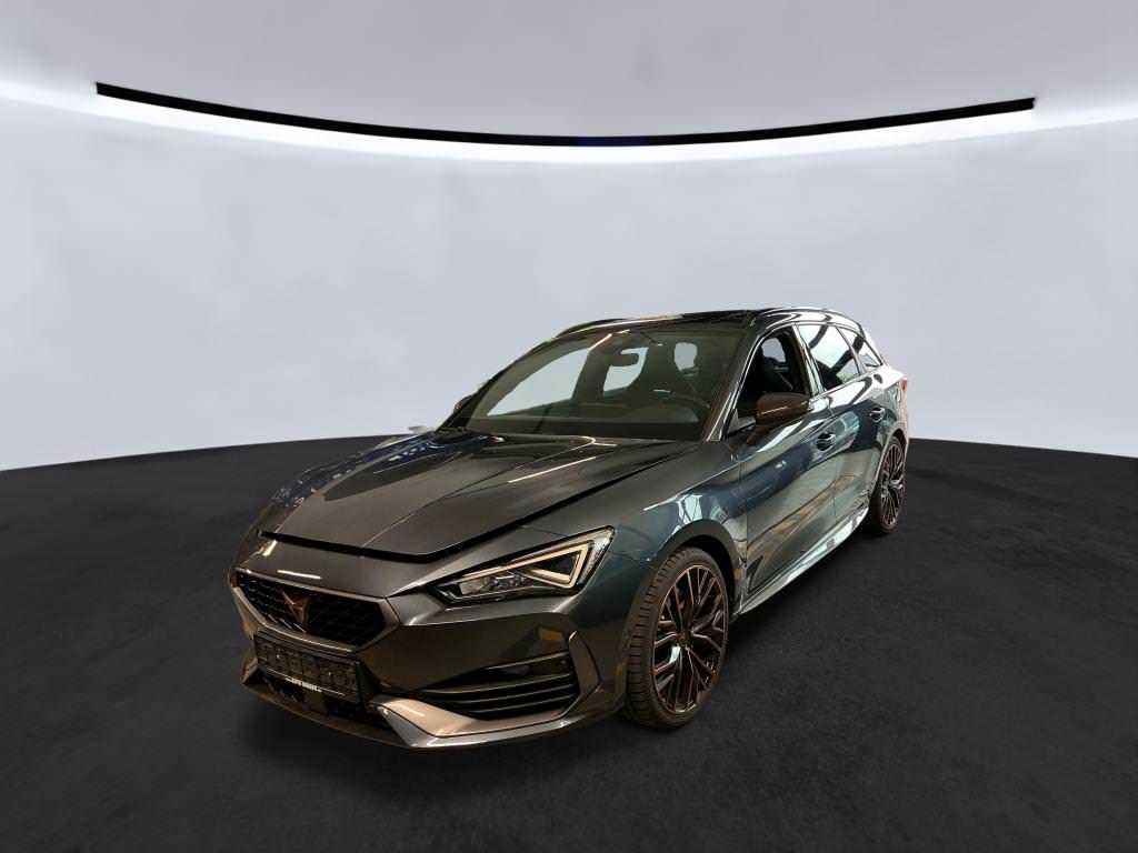 Cupra Leon SP 2.0 TSI 180kW 7-Gang Automatikgetriebe 4 Türen UVP: 50.281 €