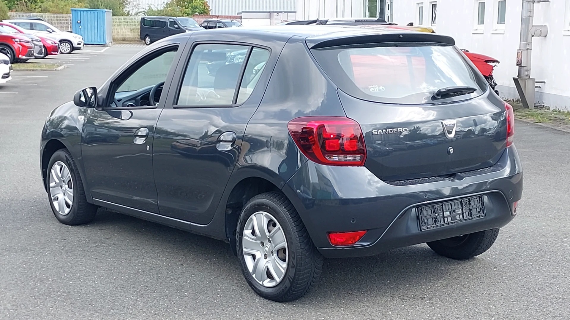Dacia Sandero 1,0 SCe 75 Comfort photo