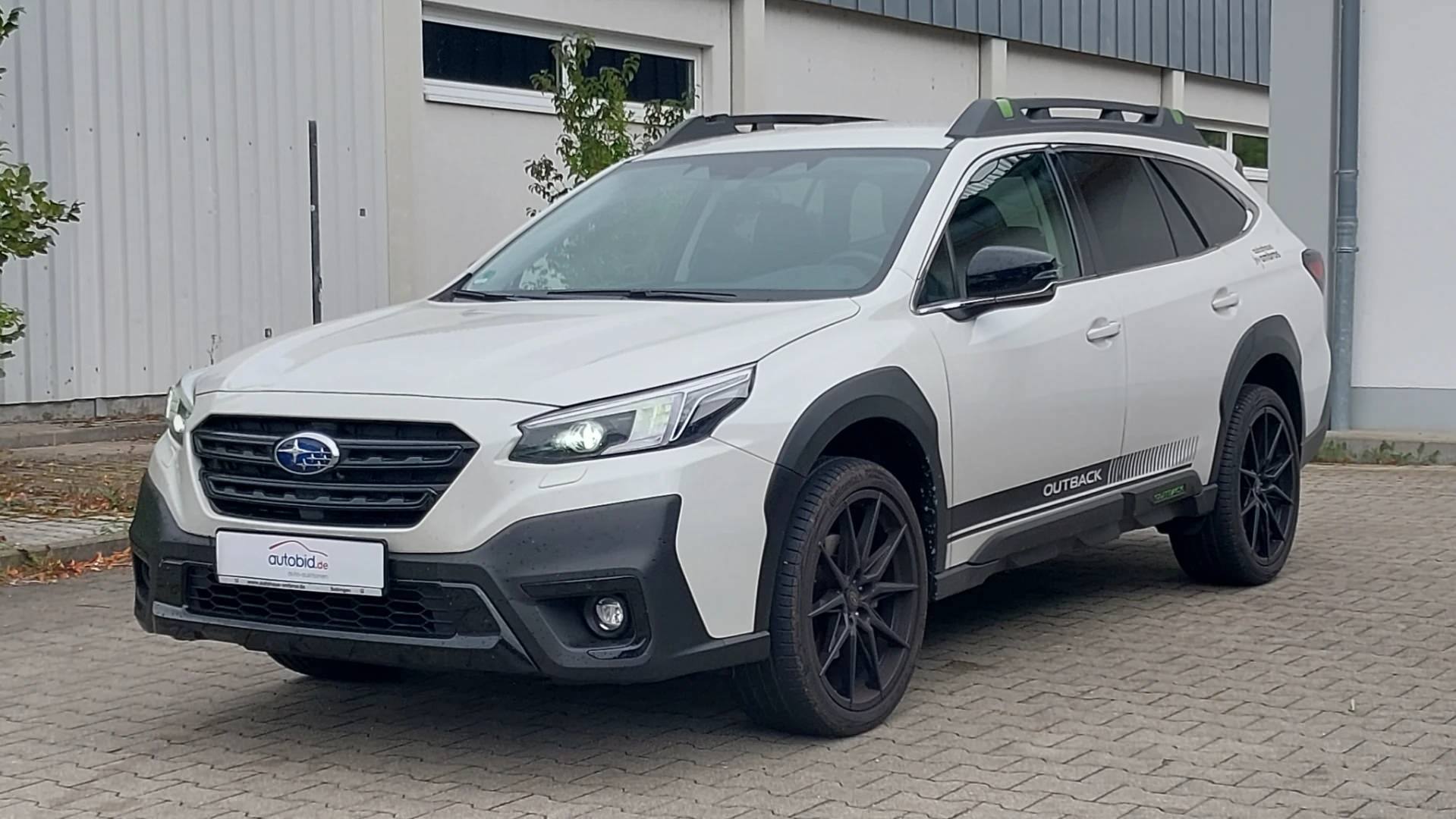 Subaru Outback 2,5 AWD CVT Exclusive Cross