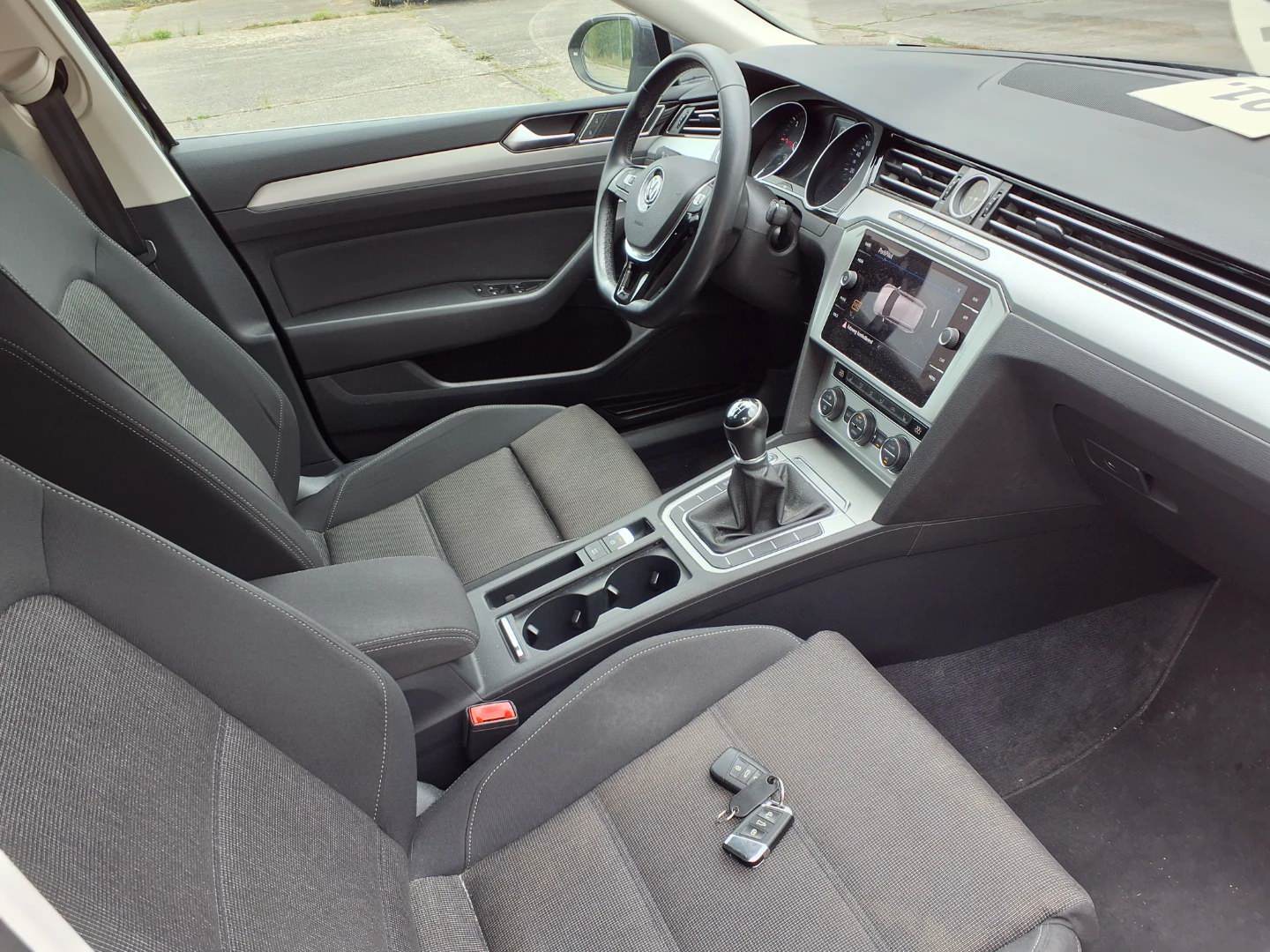 VW Passat Variant 1,6 TDI BMT DPF Comfortline photo