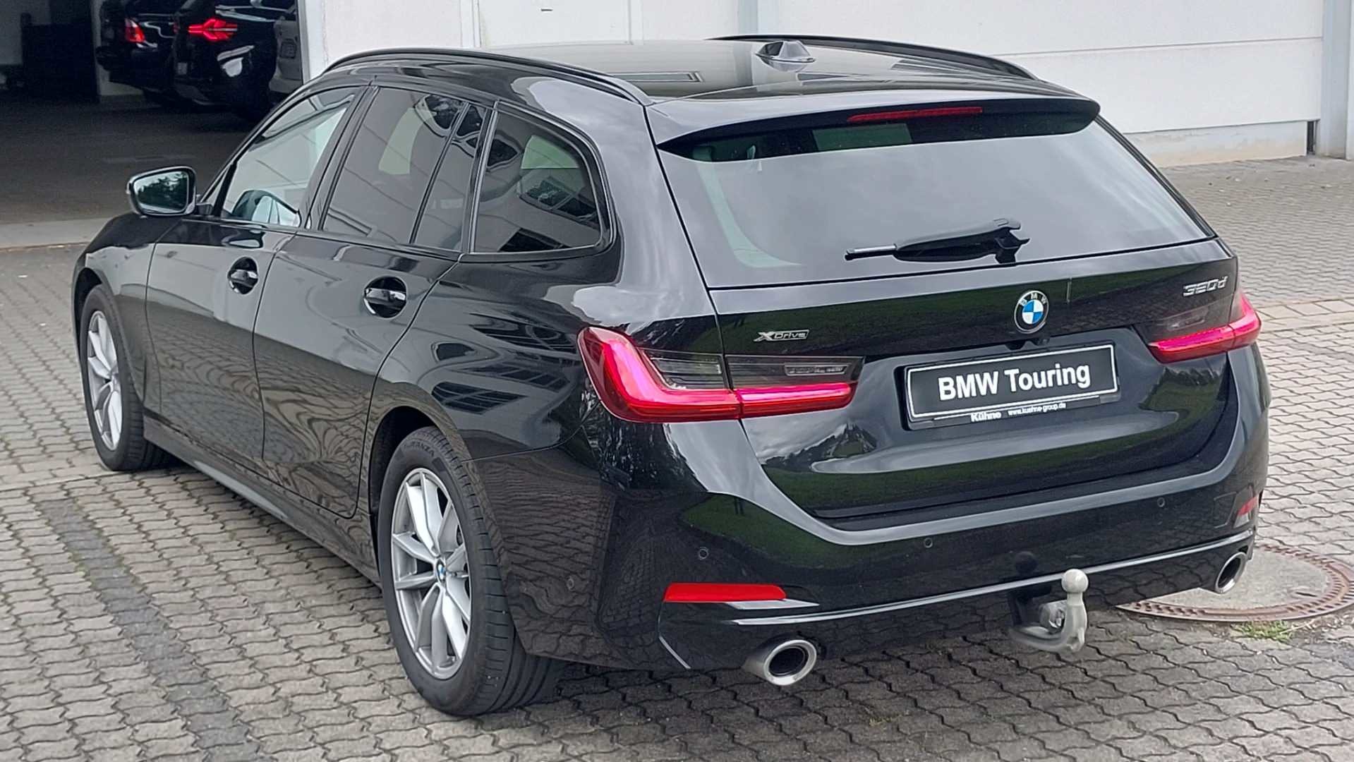 BMW 320 d xDrive Touring Steptronic photo