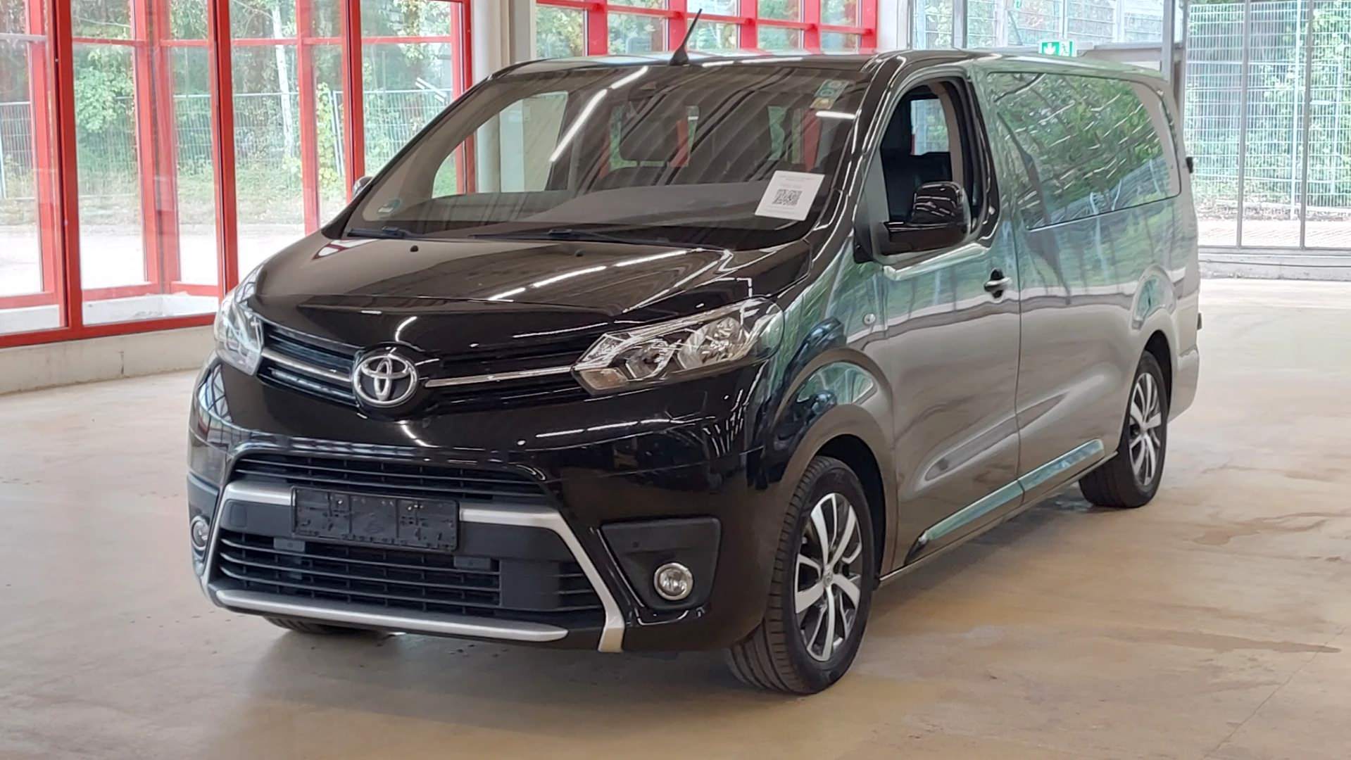 Toyota Proace Verso Shuttle 2,0 D-4D L2 Automatik Comfort