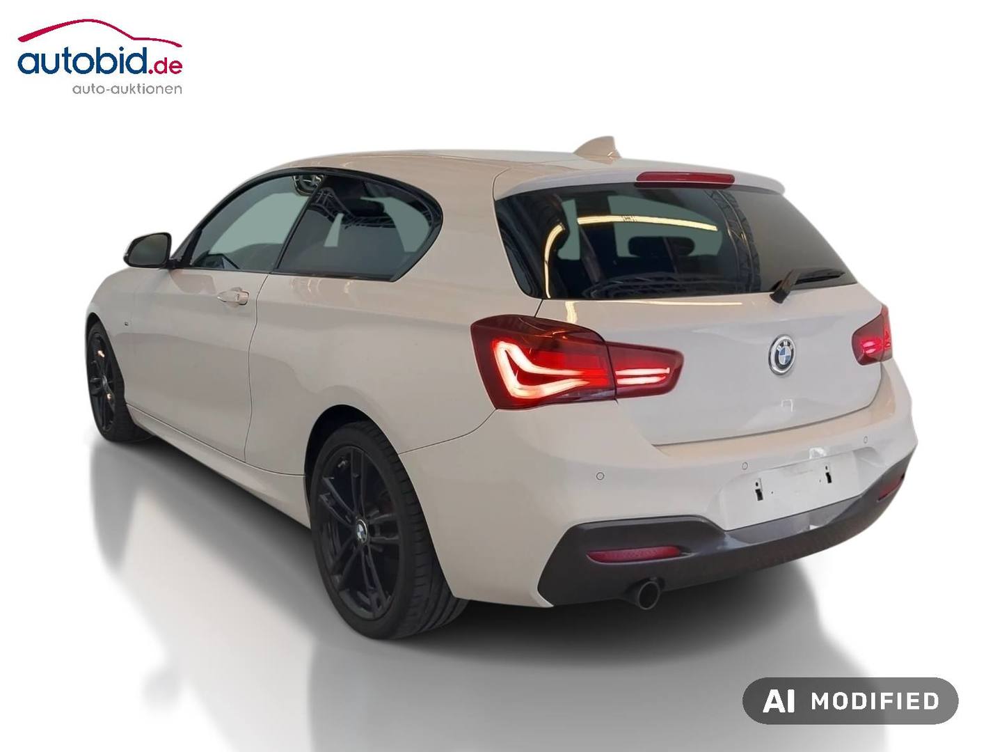 BMW 118i M Sport photo