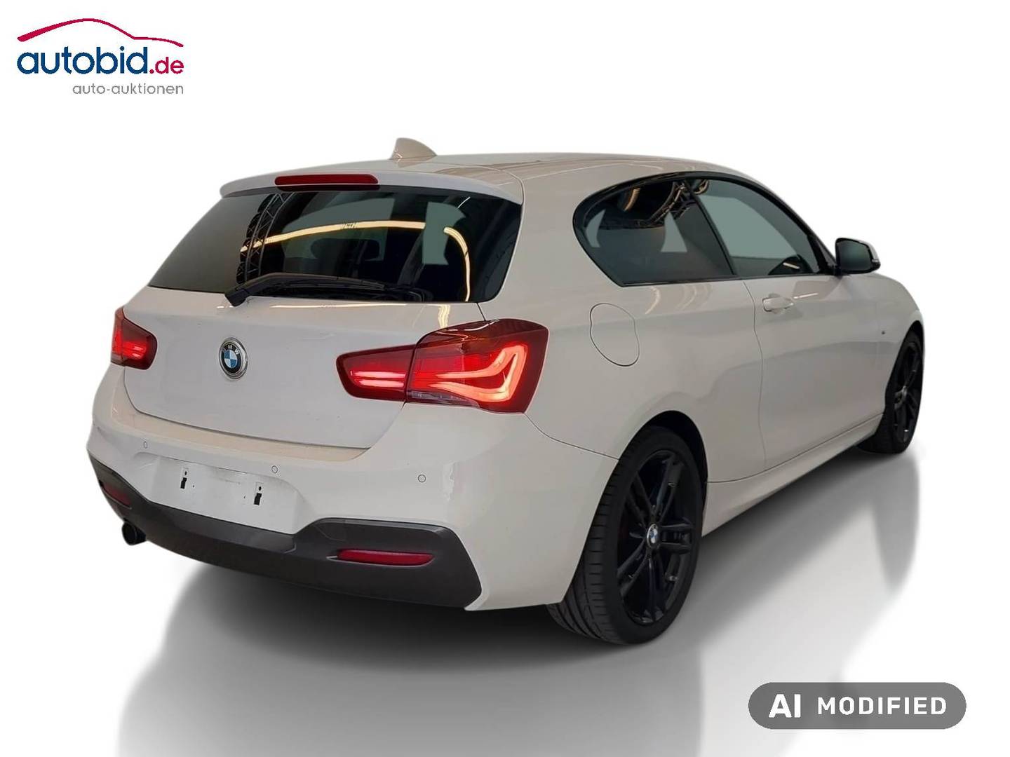 BMW 118i M Sport photo