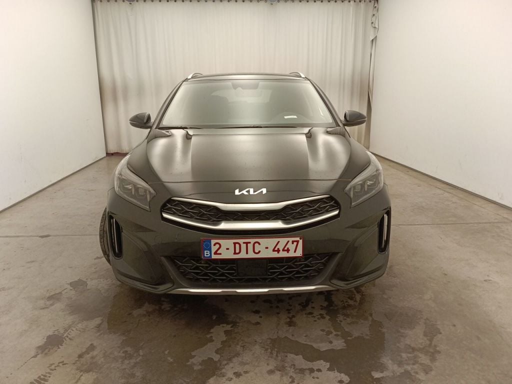 KIA XCeed 1.6 GDi PHEV DCT Business Line 5d photo