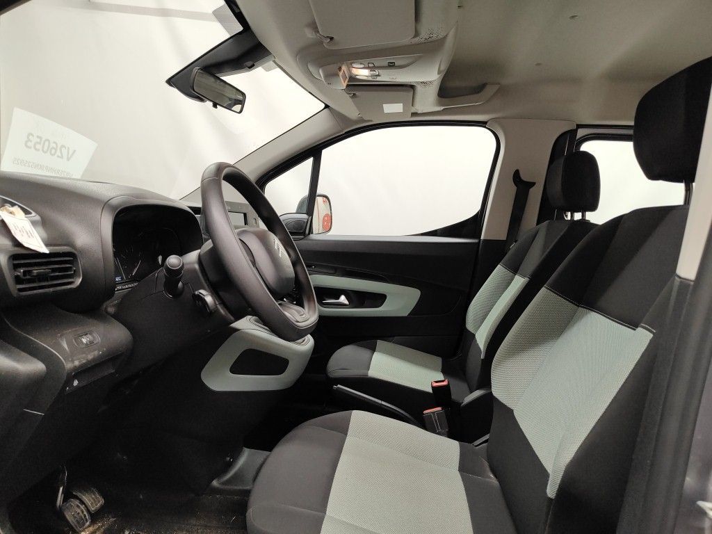 Citroën Berlingo Multispace 1.2 PureTech 110 MAN6 S&S Live M 5d photo