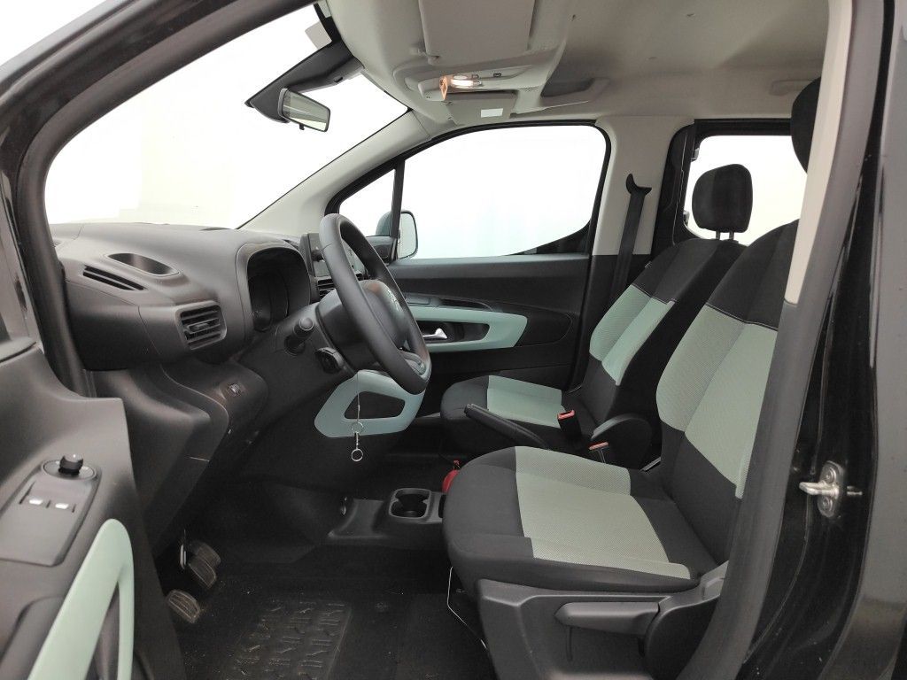 Citroën Berlingo Multispace 1.2 PureTech 110 MAN6 S&S Live M 5d photo