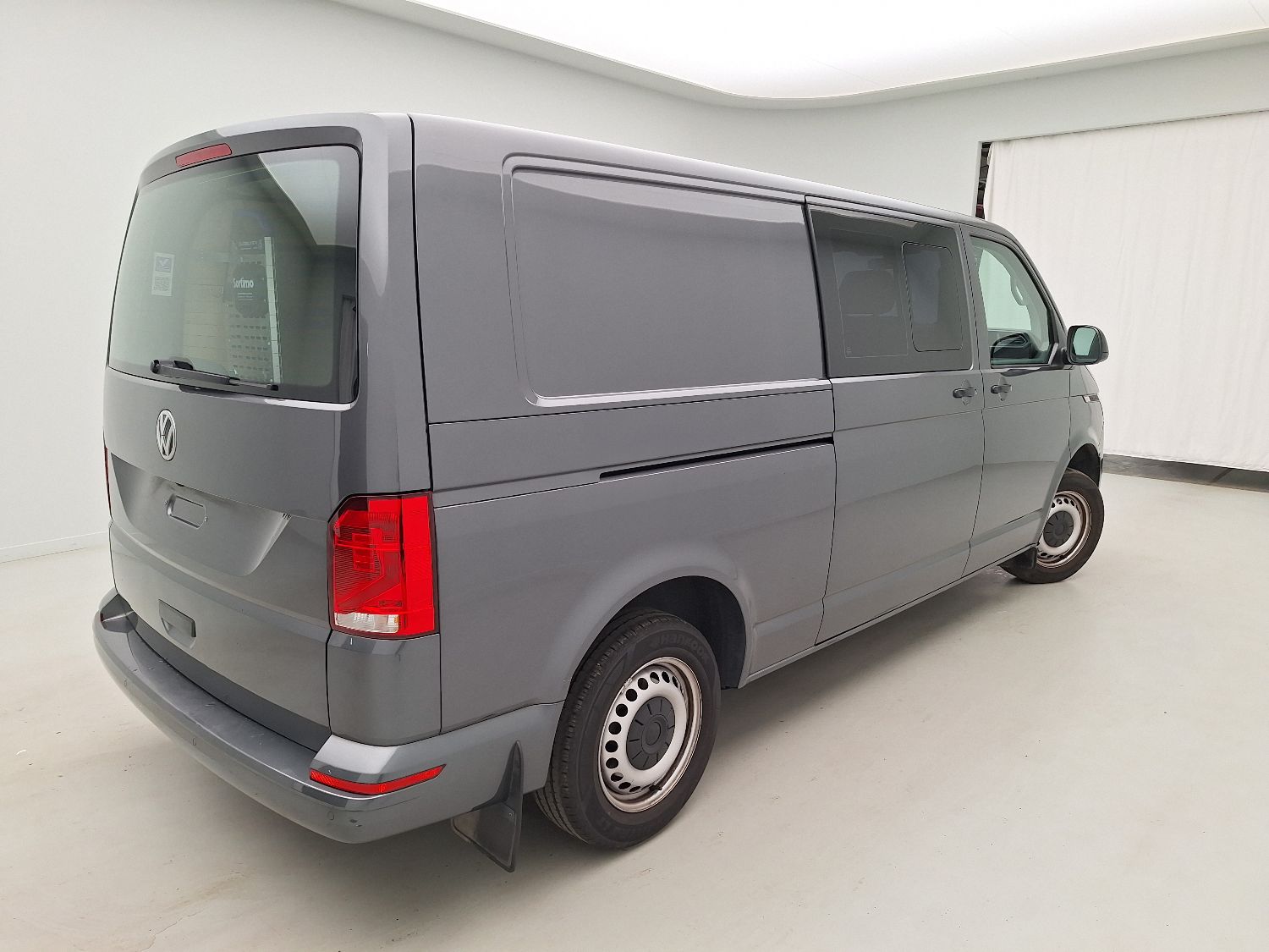 VW, _Transporter FL'19, Volkswagen Transporter 2.0 TDi SCR BMT 110/150 LWB DC photo