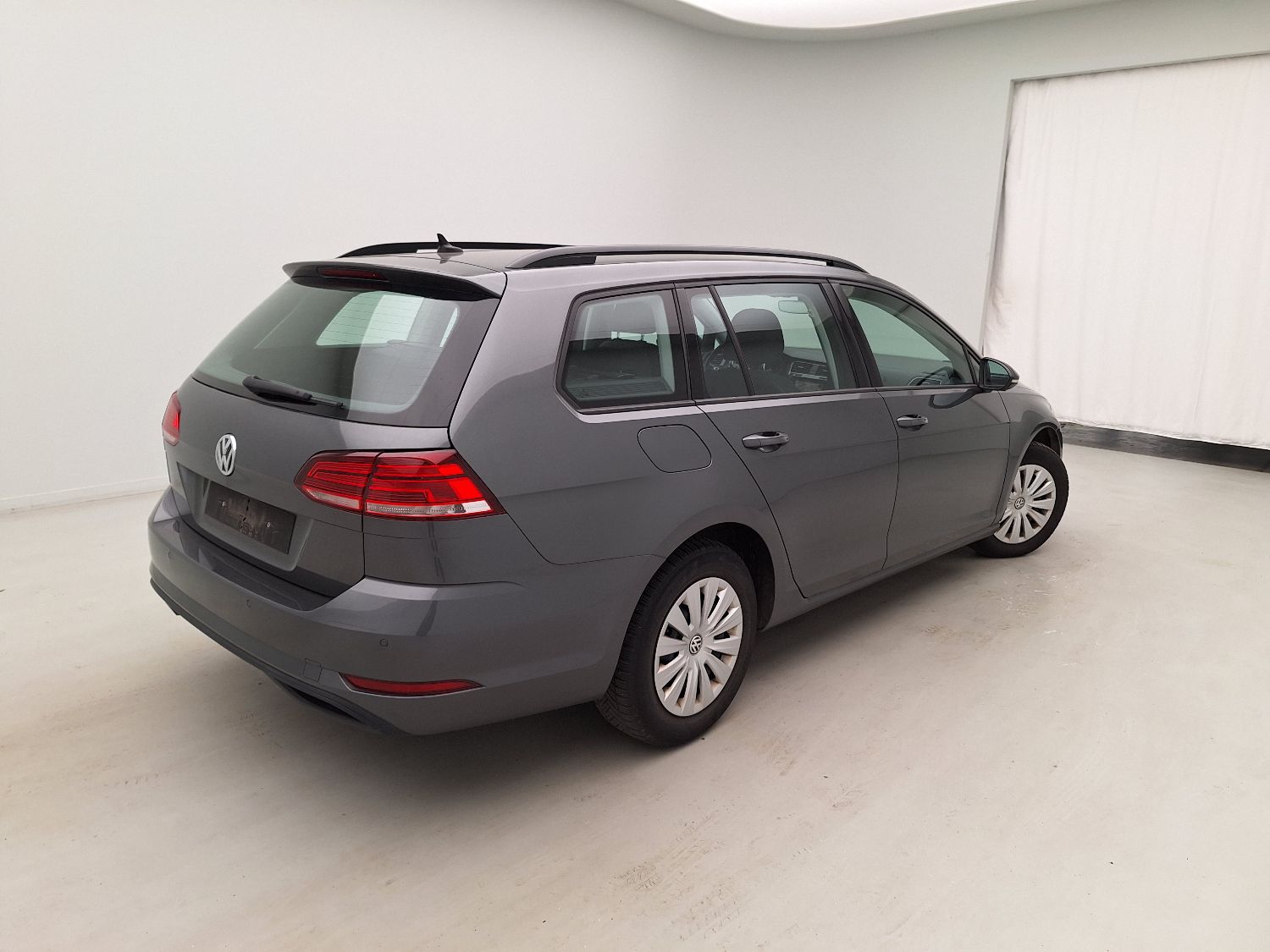 VW, Golf VII Var.FL'16, Volkswagen Golf Variant 1.6 TDi Trendline 5d photo