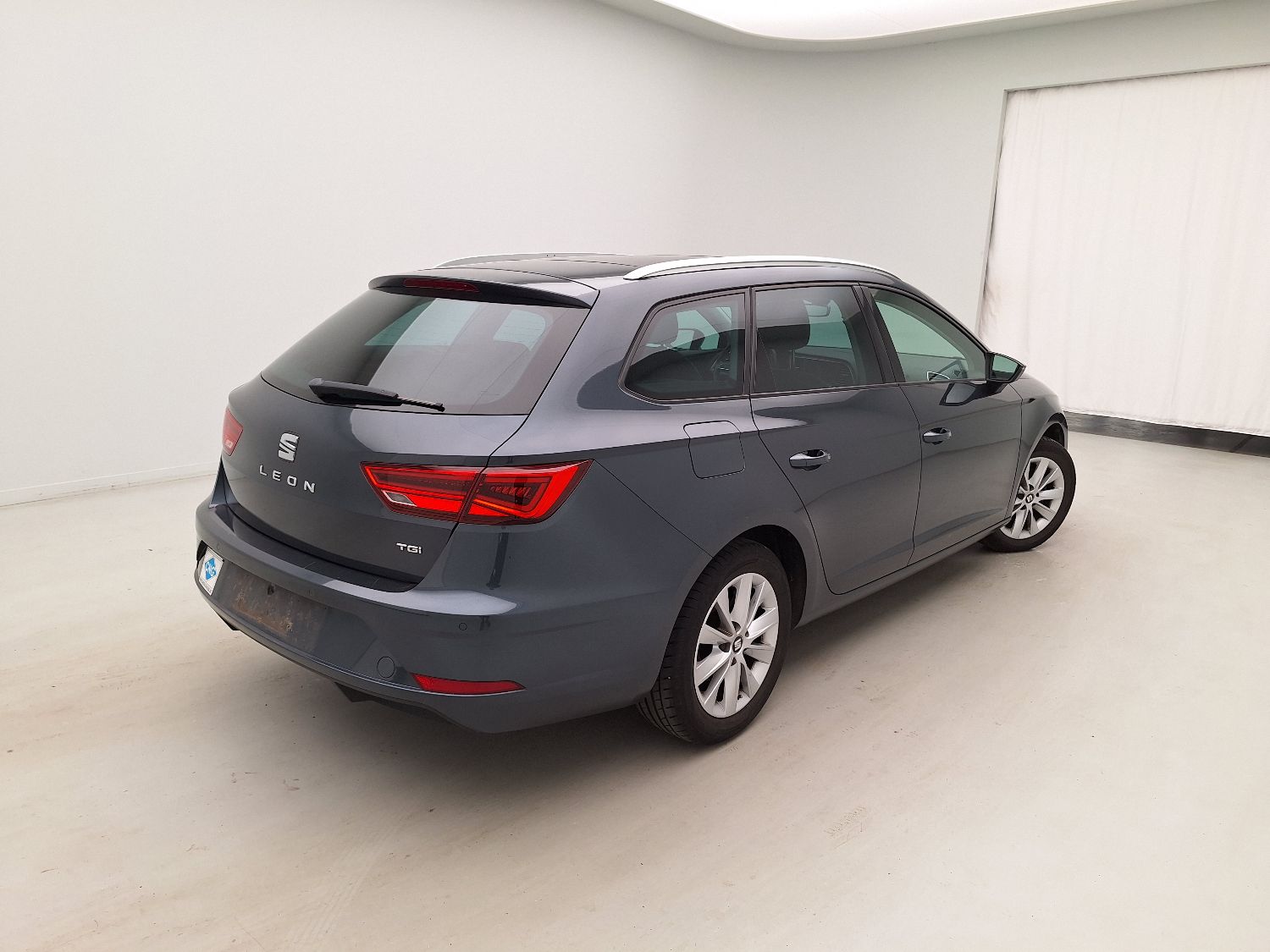 Seat, Leon ST FL'16, SEAT Leon ST 1.5 TGI 130 Move DSG 5d photo