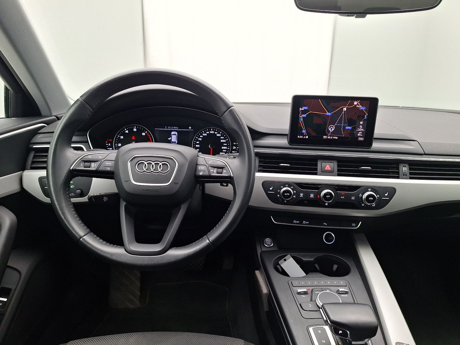 Audi, A4 Avant '15, Audi A4 Avant 2.0 35 TFSi 110kW S tronic 5d photo