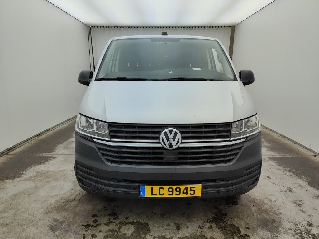 VOLKSWAGEN TRANSPORTER T6 1000 FOU SWB DSL - 2015 2.0 TDi 150 SCR BMT DSG 5d photo