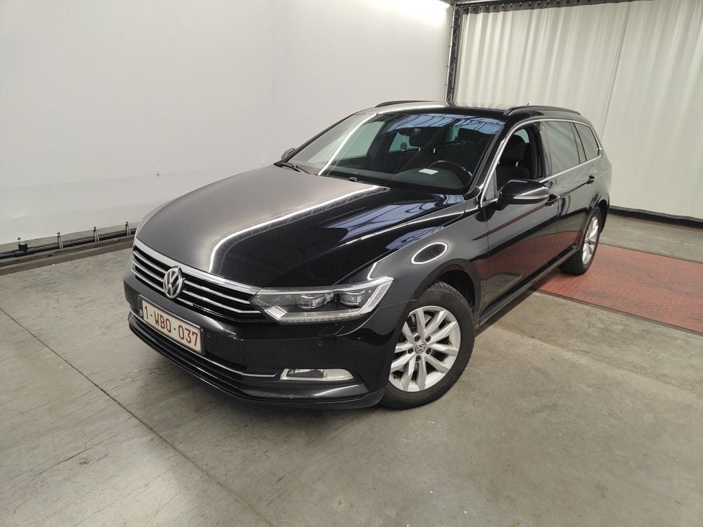 Volkswagen Passat Variant 1.6 TDI Comfortline Business DSG-7 5d