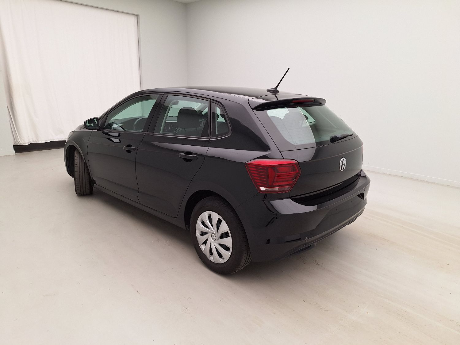 VW, Polo '17, Volkswagen Polo 1.6 TDI 70kW Comfortline 5d photo