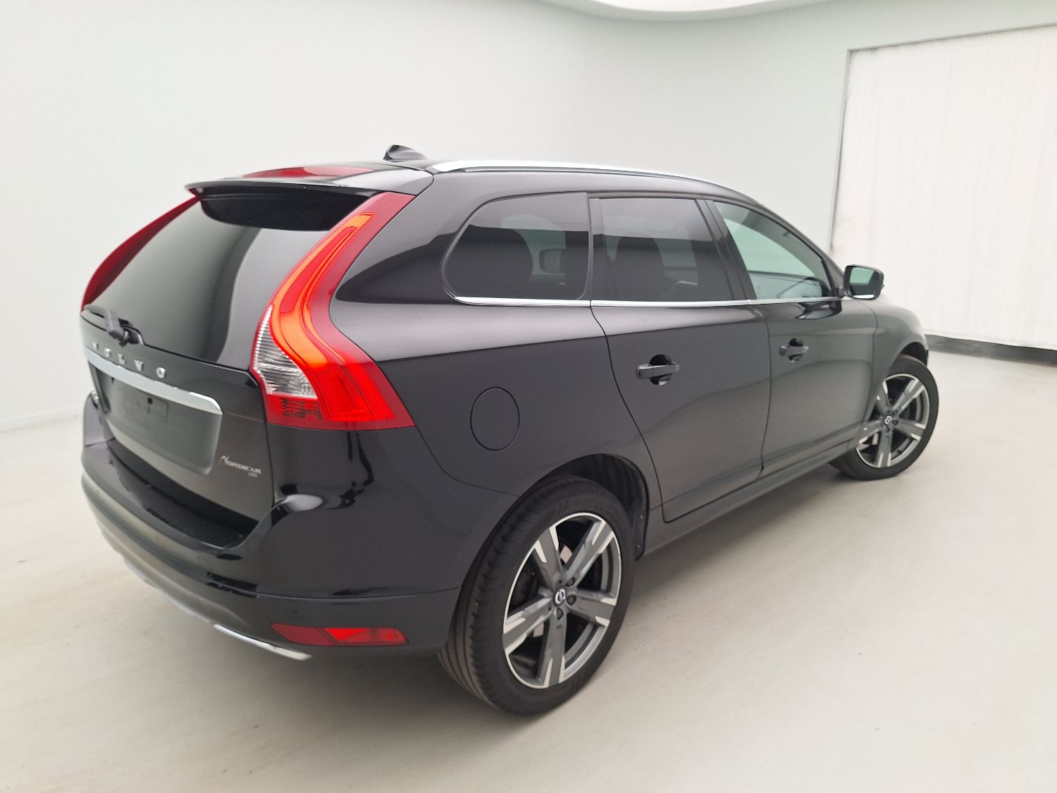 Volvo, XC60 '08, Volvo XC60 D3 Geartronic Dynamic Edition 5d photo