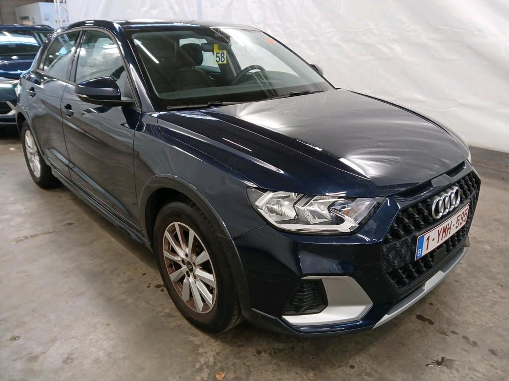 AUDI A1 1.0 30 TFSI S TRONIC CITYCARVER Bagageruimt photo