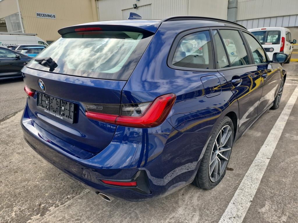 BMW 3 TOURING DIESEL - 2019 318 dA AdBlue -Business-Model Advantage- photo