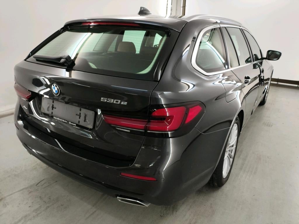 BMW 5 SERIES TOURING 2.0 530E TOURING AUTO Business Parking Assistant ACO Business Edition photo