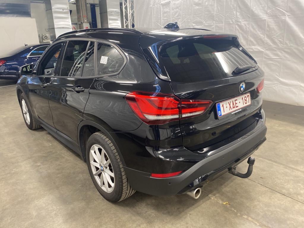 BMW X1 1.5 SDRIVE18IA (100KW) Travel Business Spiegel Model Advantage photo