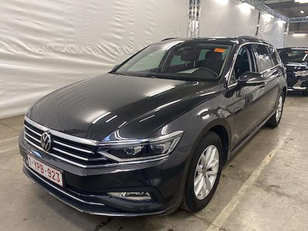 VOLKSWAGEN PASSAT VARIANT DIESEL - 2019 1.6 TDi SCR Style Business DSG