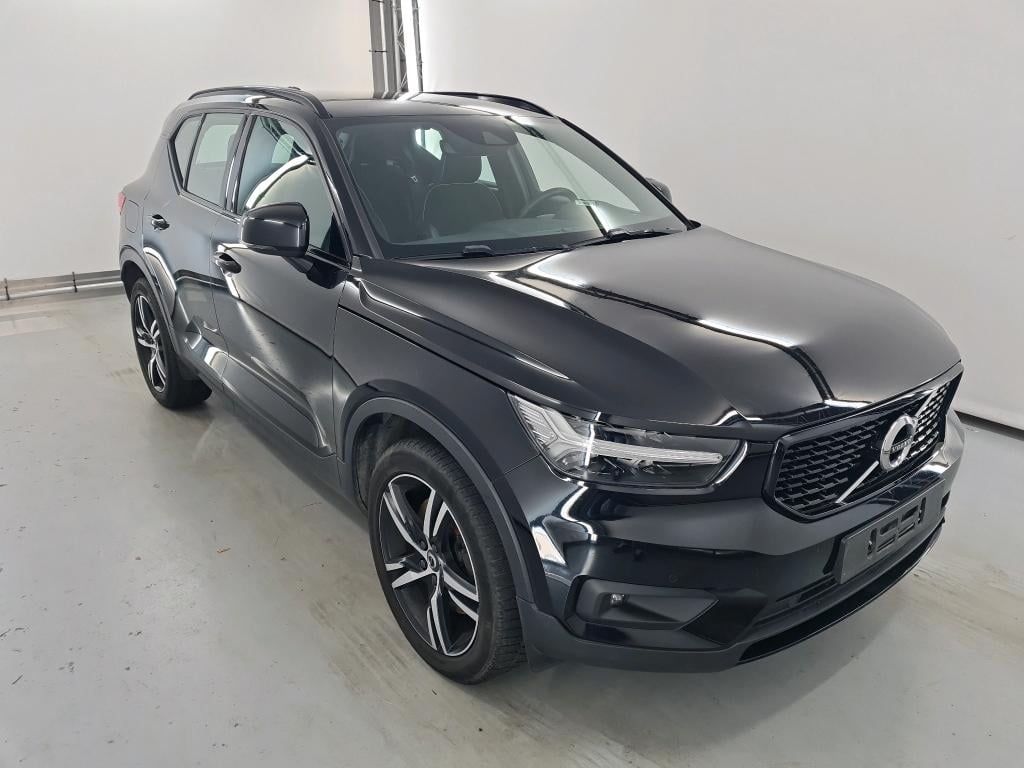 VOLVO XC40 1.5 T5 PHEV R-Design Intellisafe Pro Park Assist photo