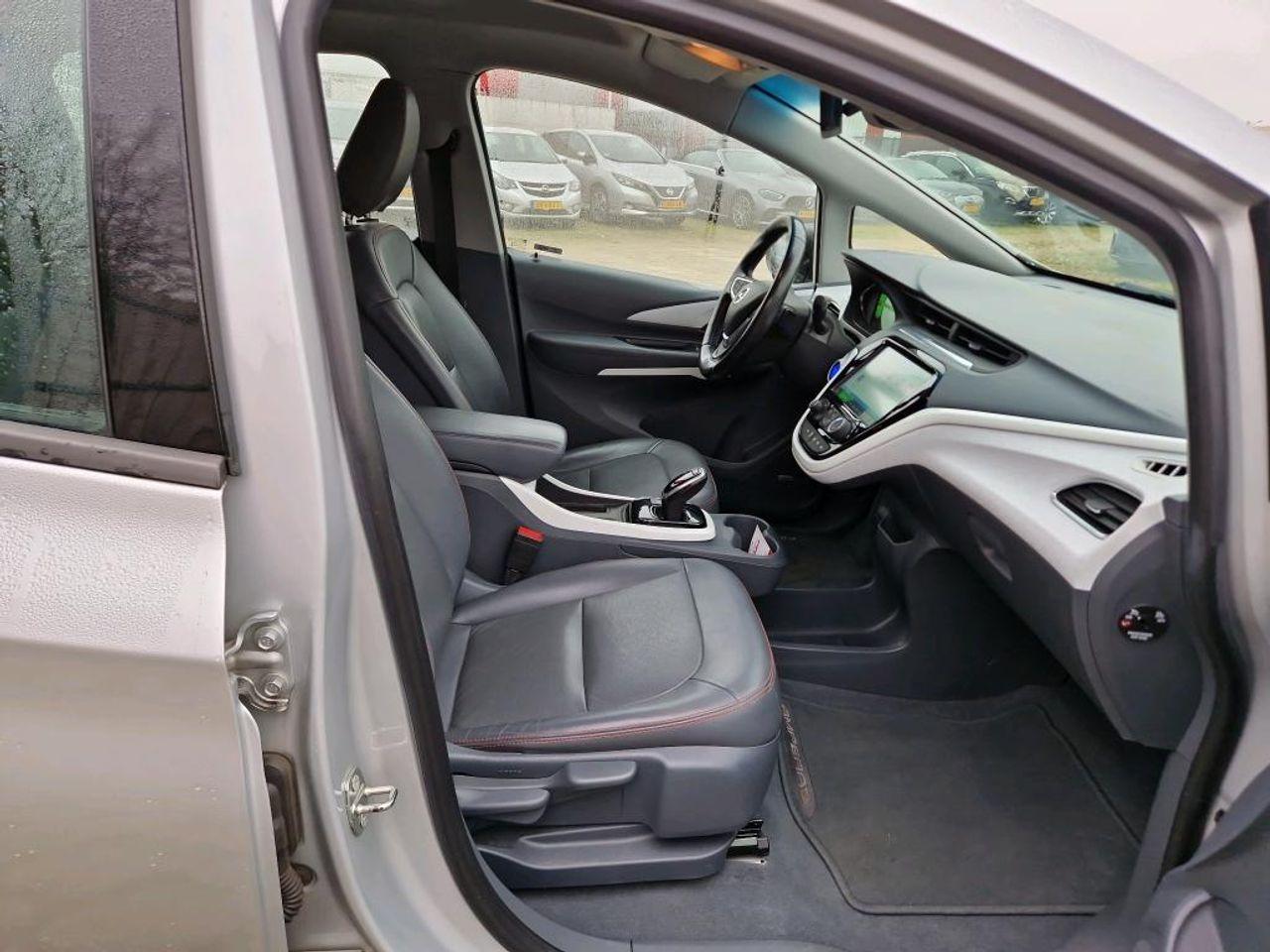 OPEL Ampera-e Business executive 60 kWh photo