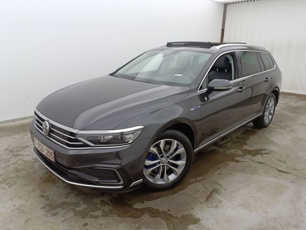 Volkswagen Passat Variant 1.4 TSI DSG6 GTE Business 5d