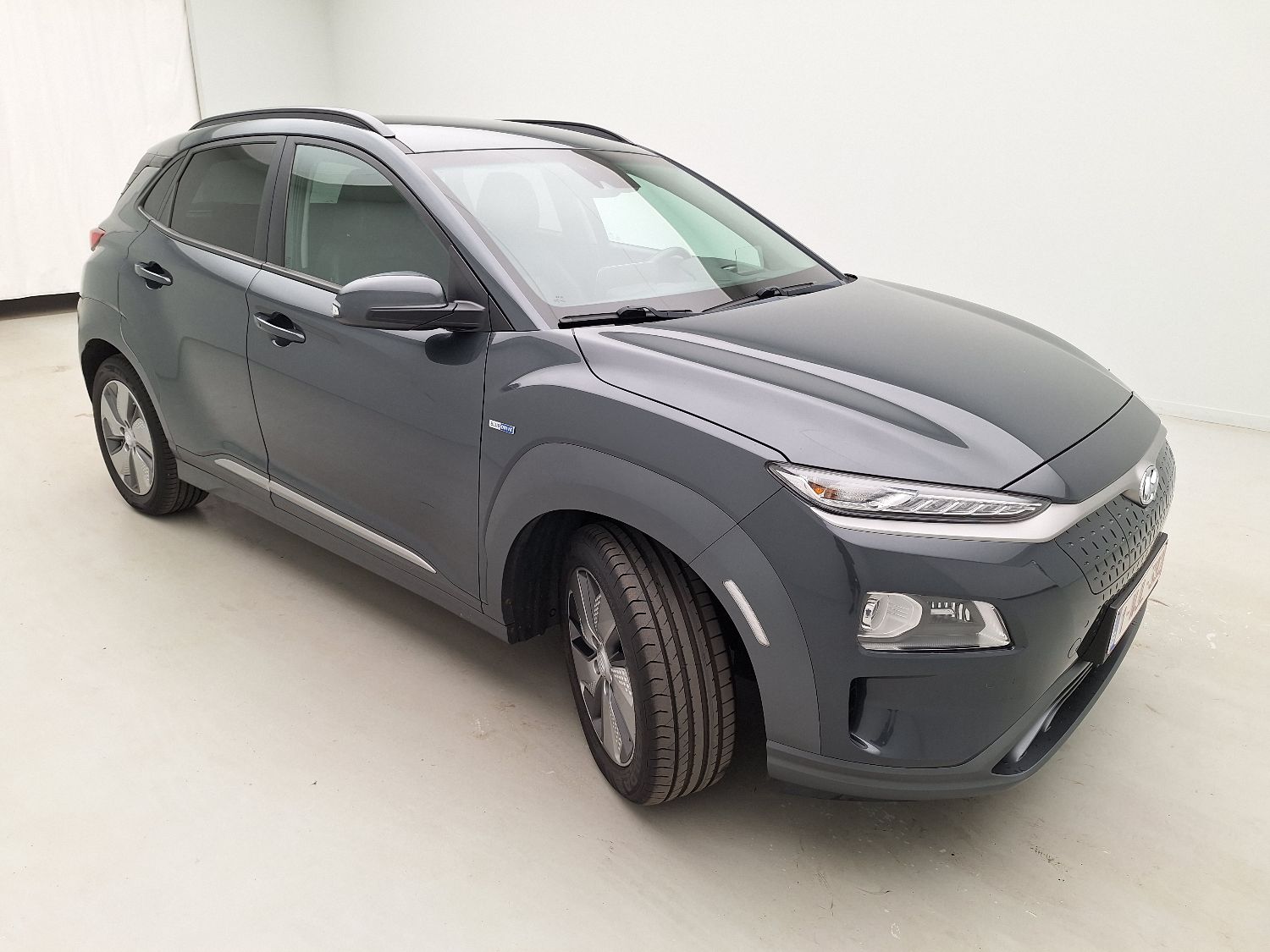 Hyundai, Kona '17, Hyundai Kona Electric Sky 64kWh 5d photo