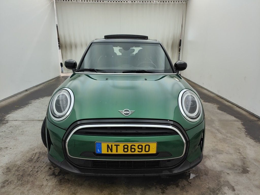 MINI MINI 5 DOORS - 2018 1.5A Cooper OPF (EU6d) 5d photo