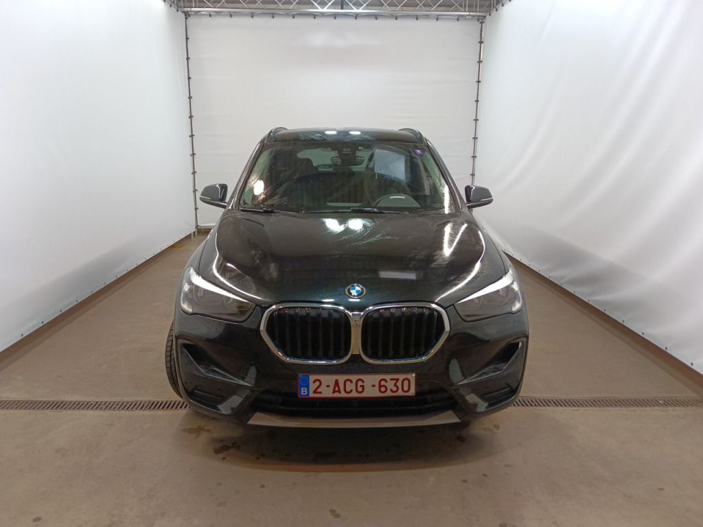 BMW X1 sDrive18dA (100 kW) 5d photo