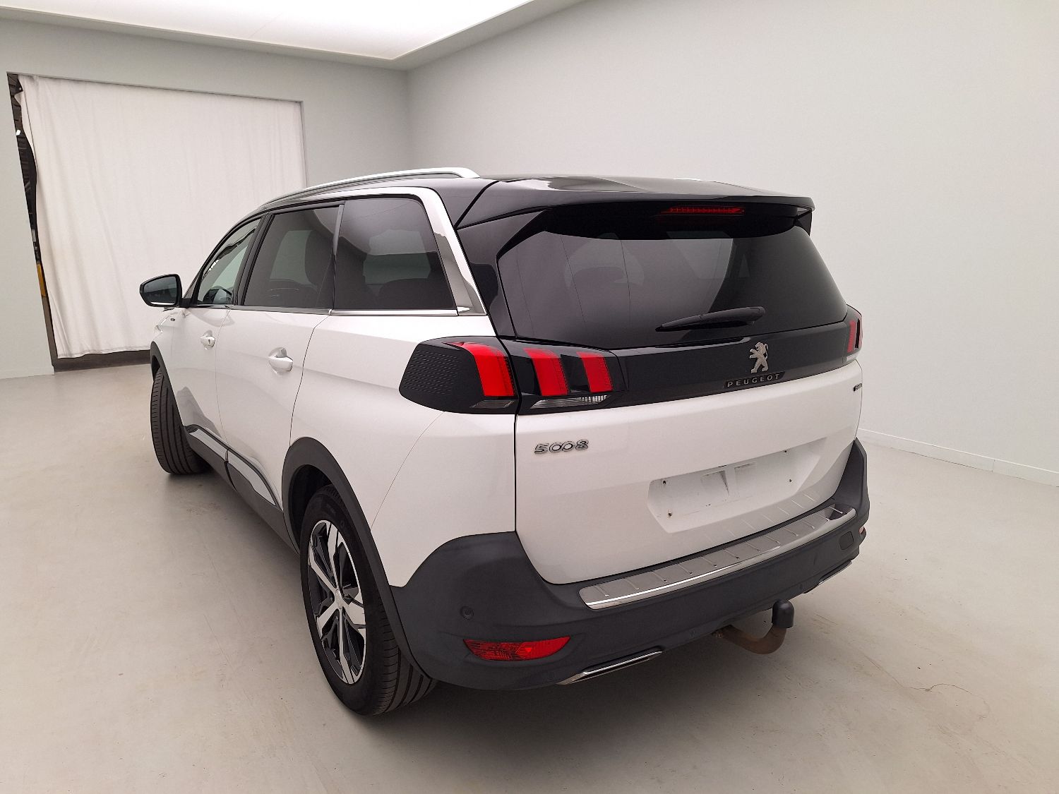 Peugeot, 5008 '16, Peugeot 5008 1.5 BlueHDi 96kW S&S EAT8 GT Line 5d 7pl photo