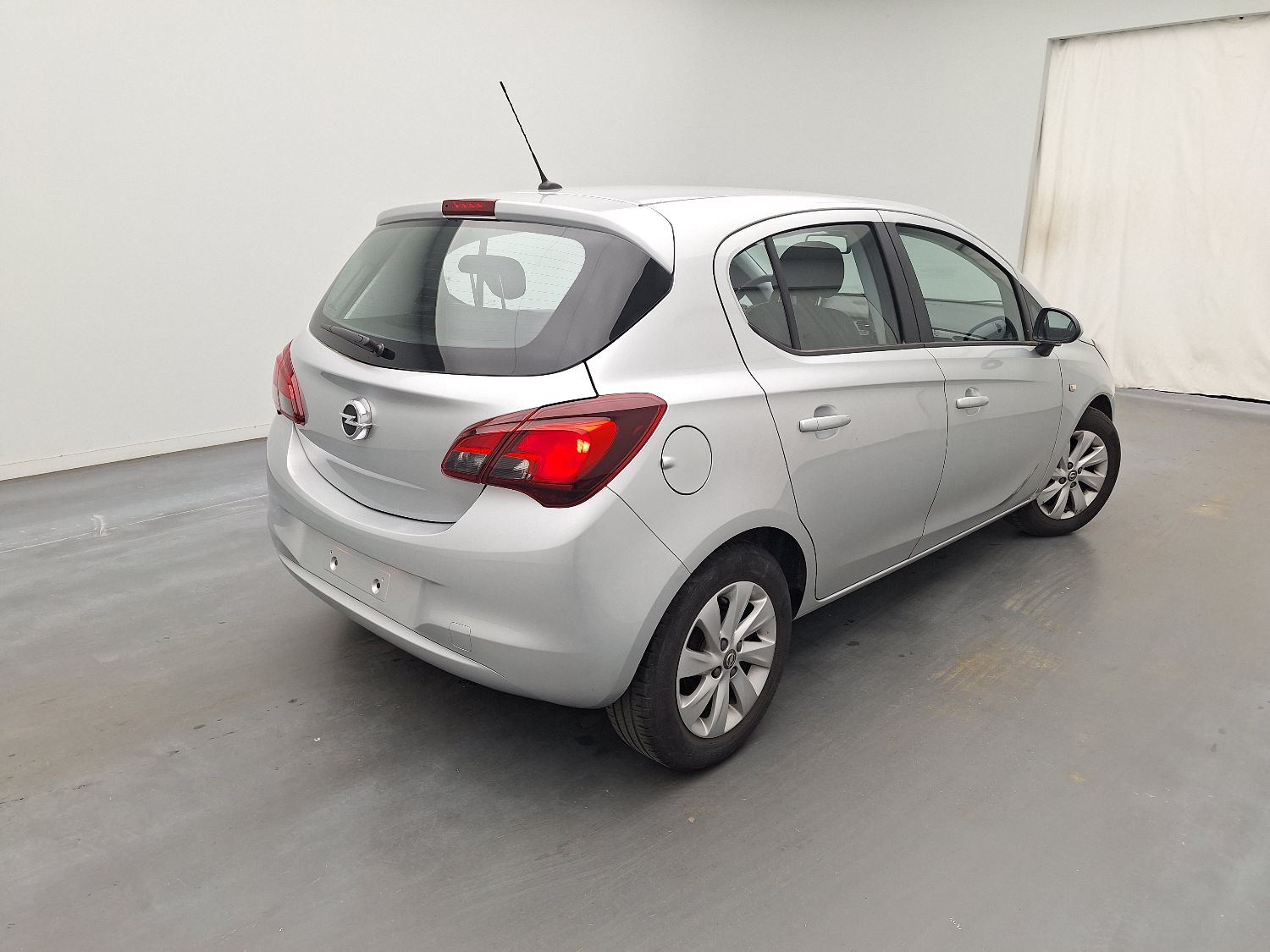 Opel, Corsa 3/5drs '14, Opel Corsa 1.4 66kW Enjoy 5d photo