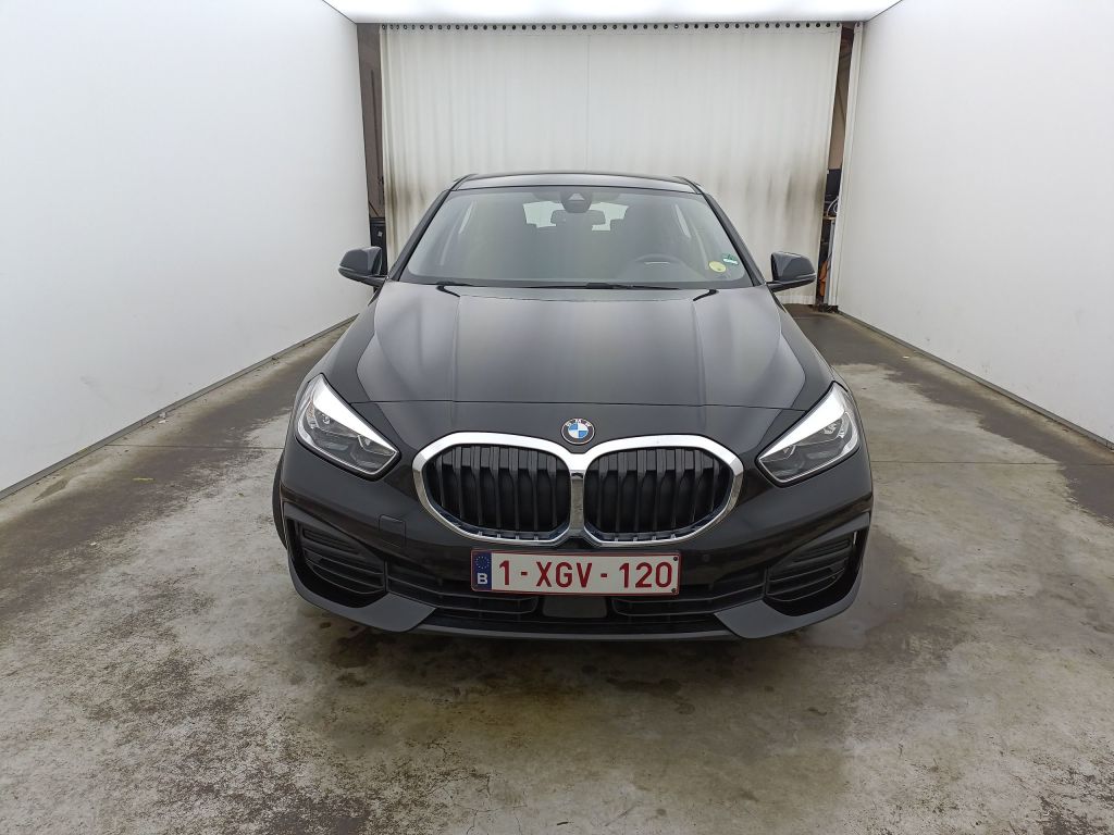 BMW 1 Reeks Hatch 116d (85 kW) 5d photo