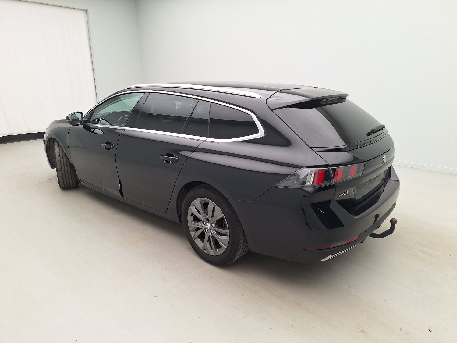 Peugeot, 508 SW '18, Peugeot 508 SW 1.5 BlueHDi 130 S&S BVM6 Allure 5d photo